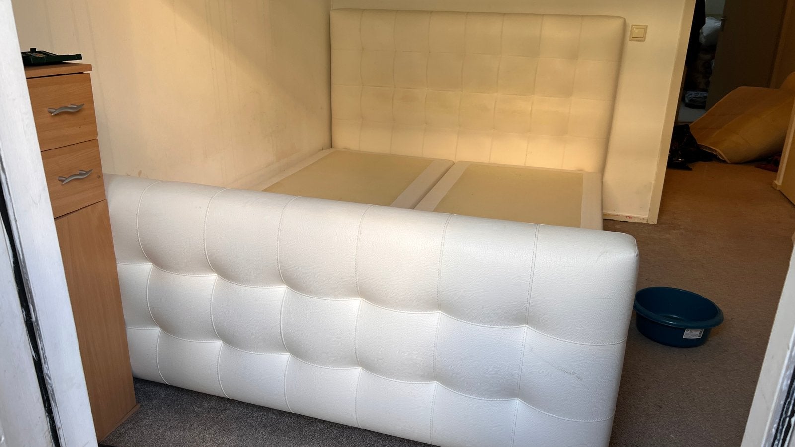 2-persoons boxspring, Huis en Inrichting, Slaapkamer | Bedden, Ophalen, Overige materialen, Gebruikt, Wit