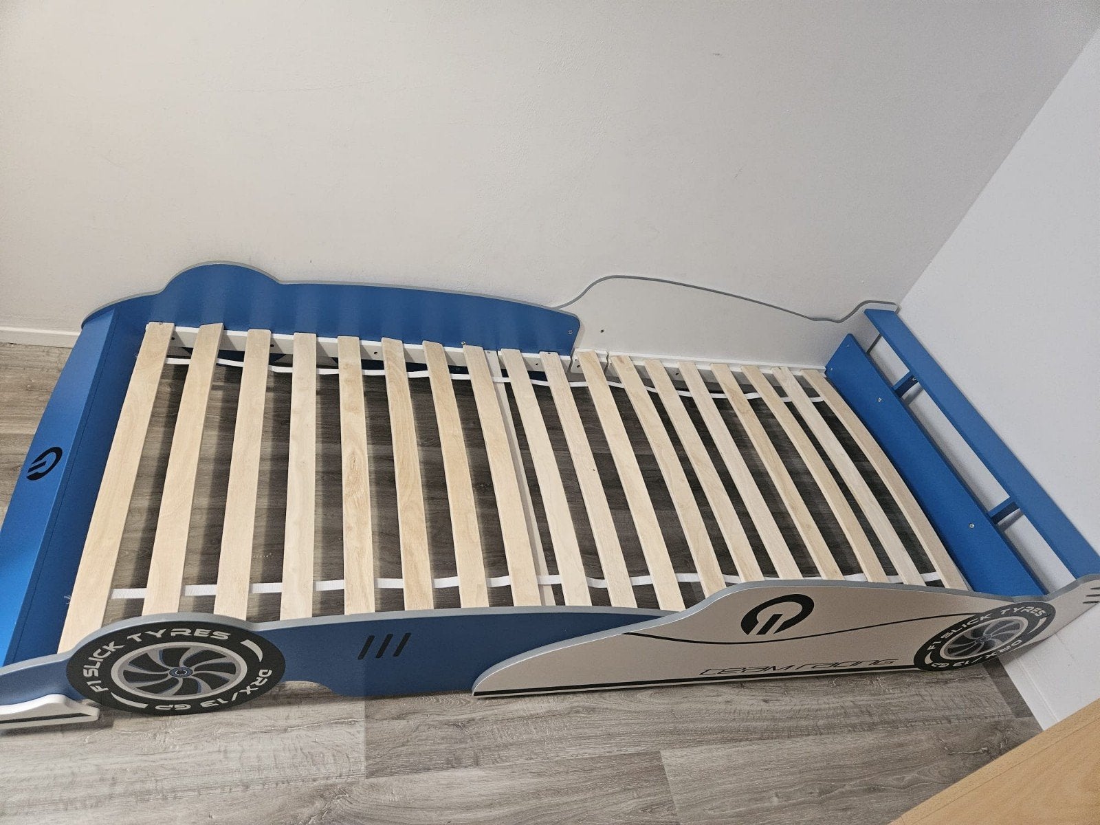 kinderbed (auto) 90x200cm - Rotterdam Zuid, Ophalen, Gebruikt, 90 cm, Eenpersoons
