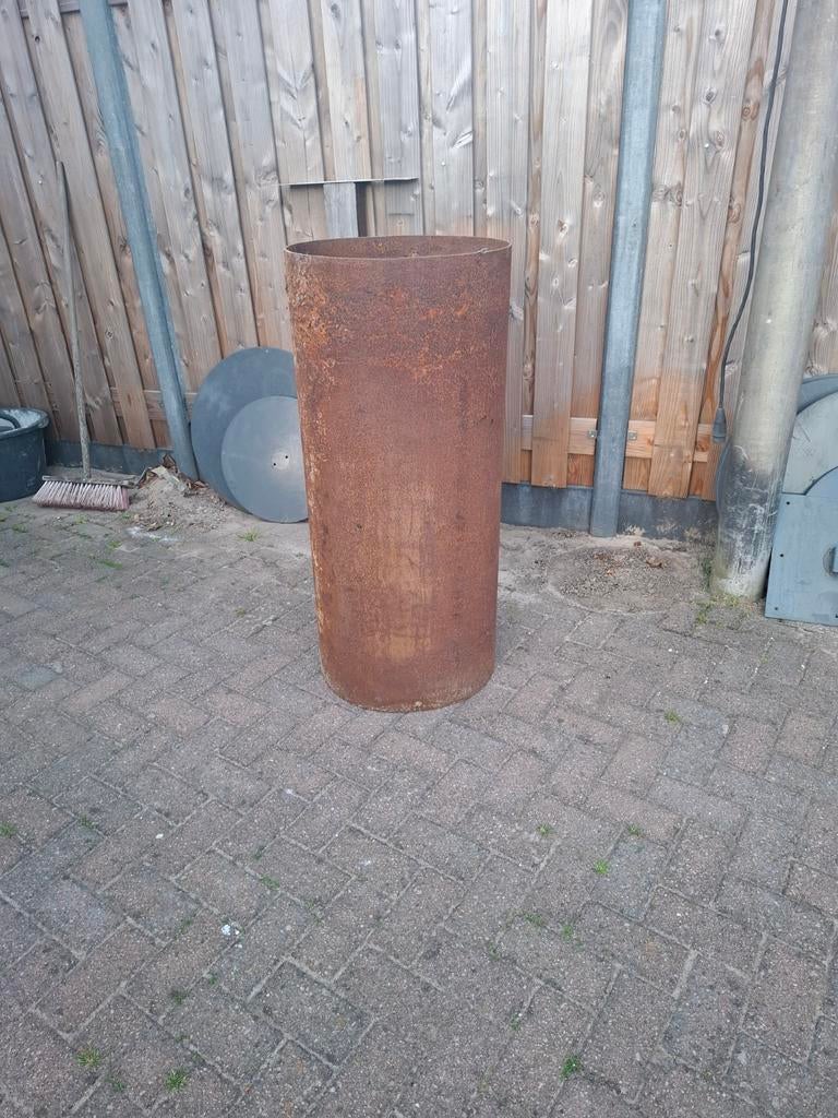 Grote stalen buis / cilinder - roestig, Doe-het-zelf en Verbouw, Metalen, Ophalen of Verzenden, Gebruikt, IJzer