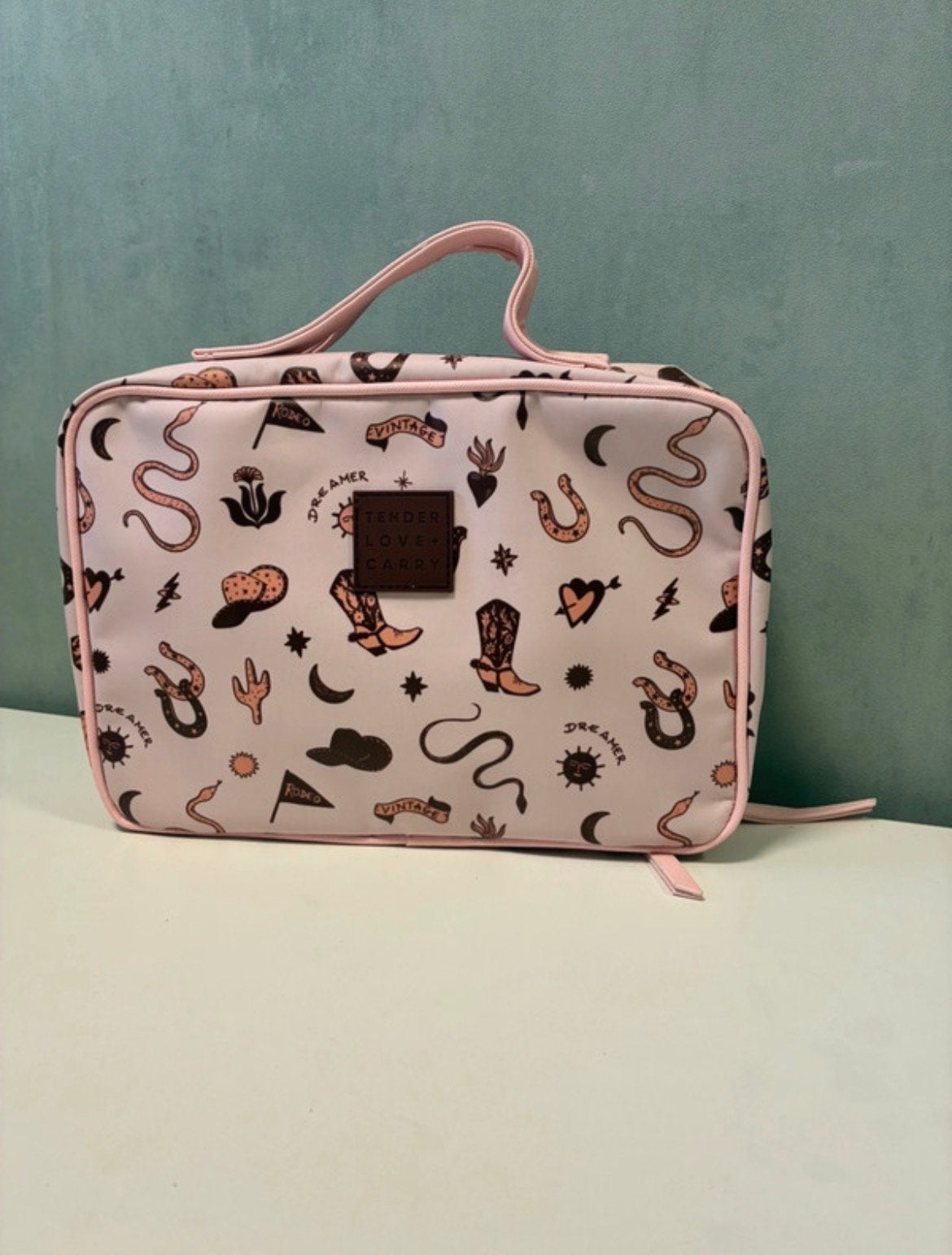 Nieuwe Roze Toilettas met Western Print - 28,5x2,5x19,5 cm, Ophalen of Verzenden, Nieuw, Roze, Dame