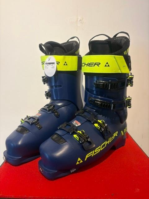 Fischer RC4 120 HV GW Heren Skischoenen maat 29/29.5 (45), Fischer, 100 tot 140 cm, Schoenen, Nieuw