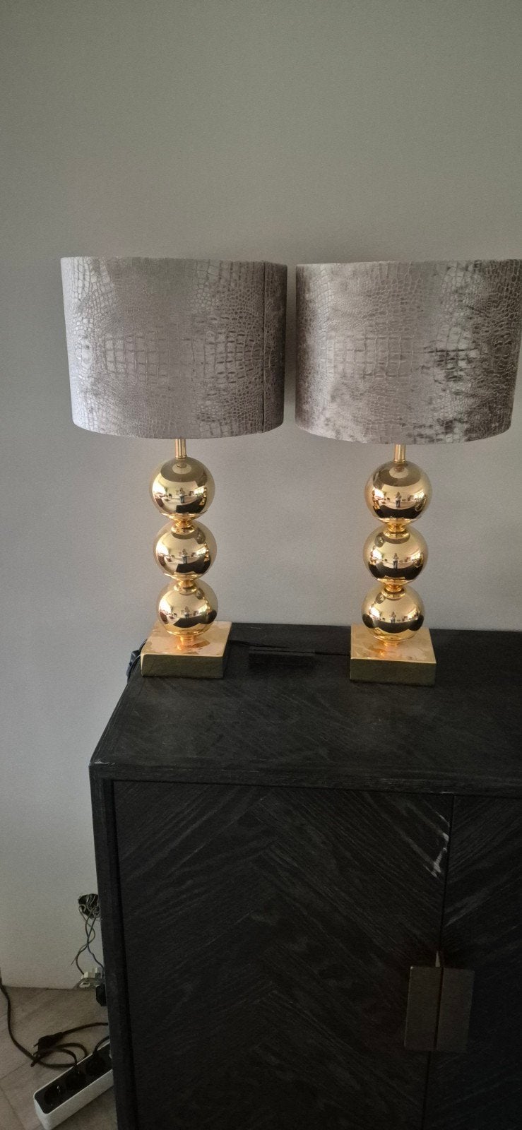 2x hotel chique tafellampvoet 45cm gouden bollen, Huis en Inrichting, Lampen | Tafellampen, Ophalen, Zo goed als nieuw