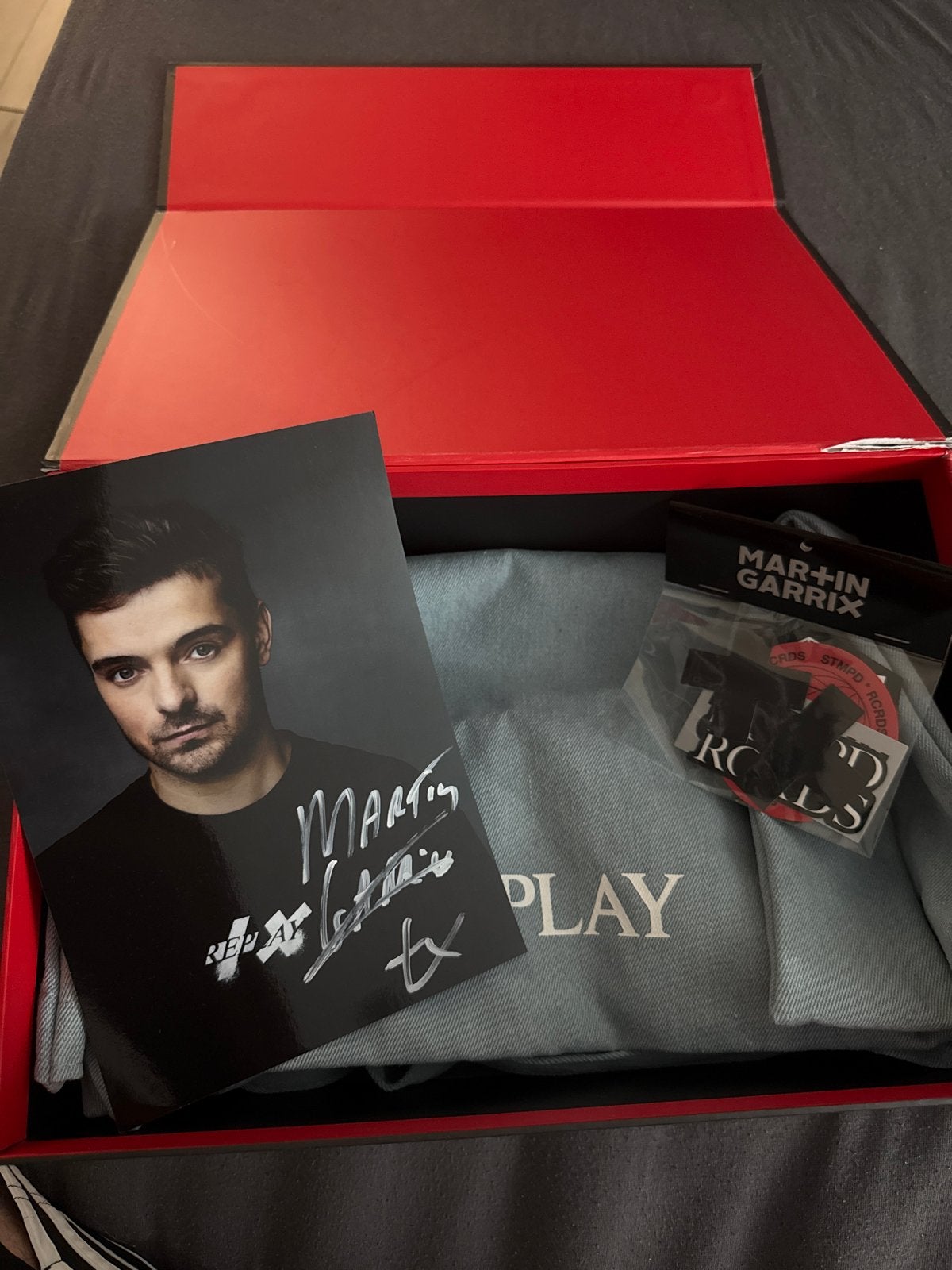 Replay x Martin Garrix Limited Edition Box met gesigneerde f, Ophalen, Nieuw, Overige typen, Gesigneerd