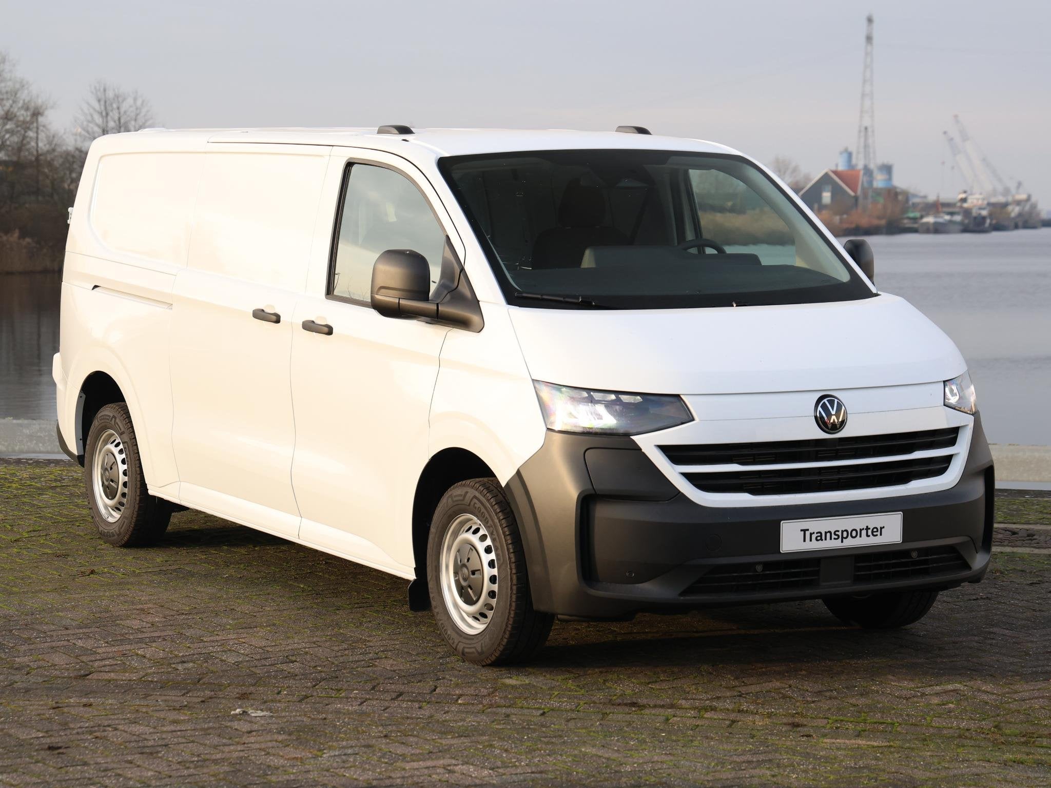 Volkswagen e-Transporter Bestelwagen L2 elektromotor 136pk |, Automaat, Zwart, Volkswagen, Origineel Nederlands