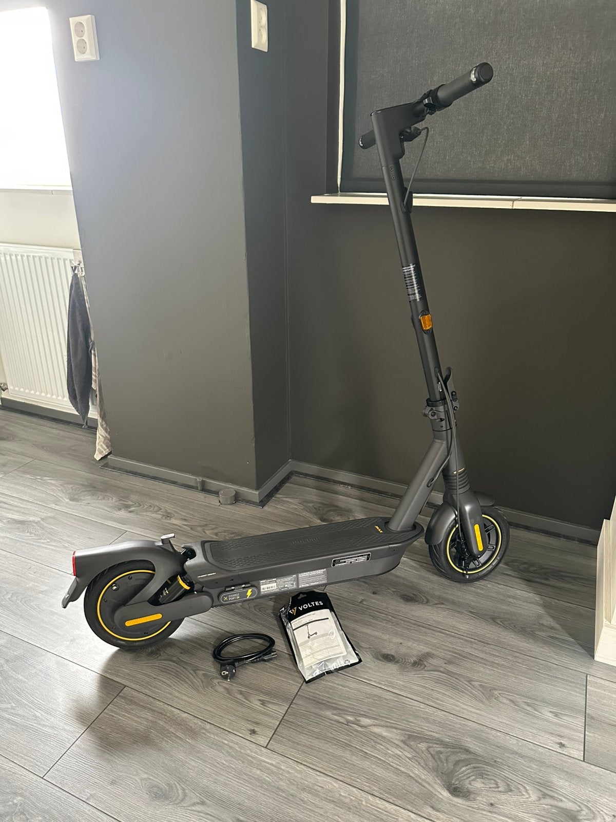 Ninebot Segway Kickscooter Max G2, Fietsen en Brommers, Steps, Ophalen, Zo goed als nieuw, Elektrische step (E-scooter)