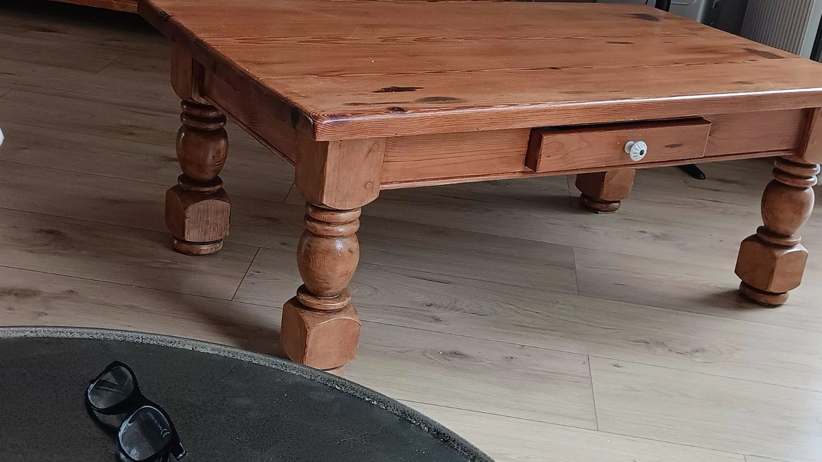 Zware grenen salontafel - 45x63x118 cm, Huis en Inrichting, Tafels | Salontafels, Ophalen