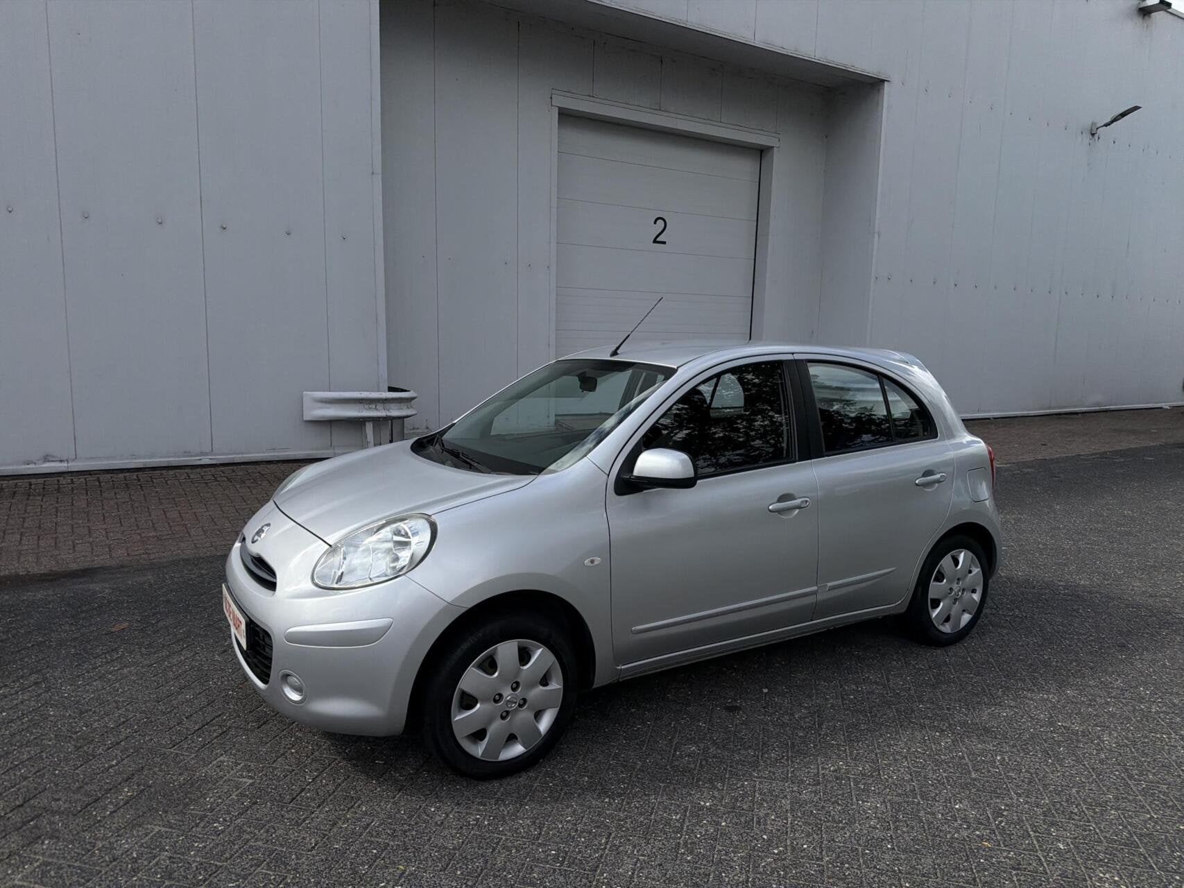 Nissan Micra 1.2 Acenta - AIRCO/ELEK.PAKKET/TREKHAAK/NAP, Voorwielaandrijving, Euro 5, Gebruikt, 31 €/maand