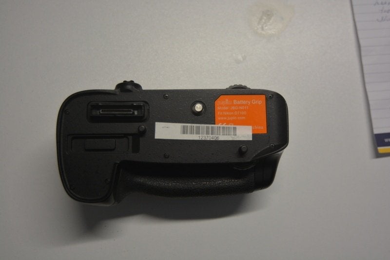 Batterijgrip voor Nikon, Audio, Tv en Foto, Fotografie | Accu's en Batterijen, Ophalen of Verzenden, Gebruikt, Jupio, Batterygrip