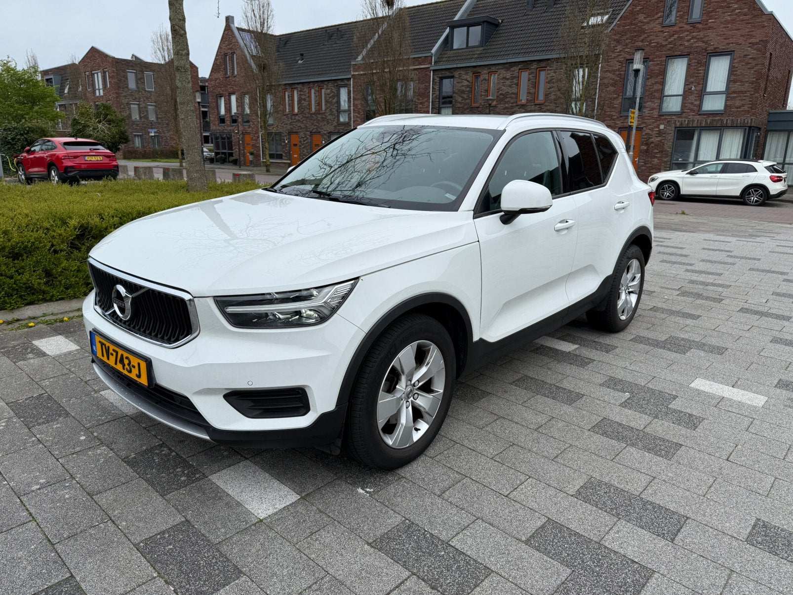 Volvo XC40 T4 190pk Geartronic 2018 Wit, Auto's, 1800 kg, 1969 cc, Wit, Origineel Nederlands
