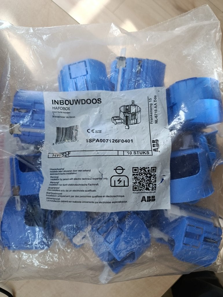 ABB HW52-F Hollewanddoos 100st + 100st dubbele buisinvoer, Ophalen of Verzenden, Nieuw, ABB, Overige typen