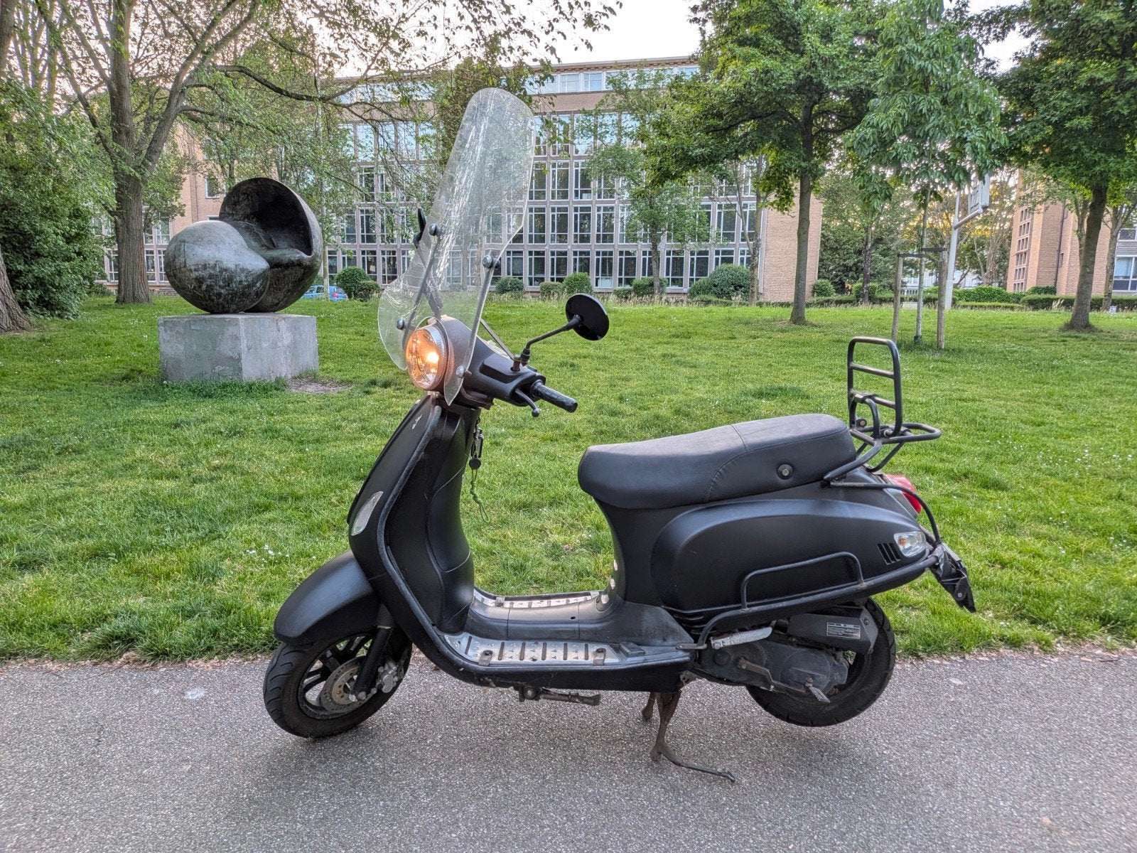 RIYA 50cc Scooter  (25km/u), Fietsen en Brommers, Ophalen, Gebruikt, Benzine, Overige merken