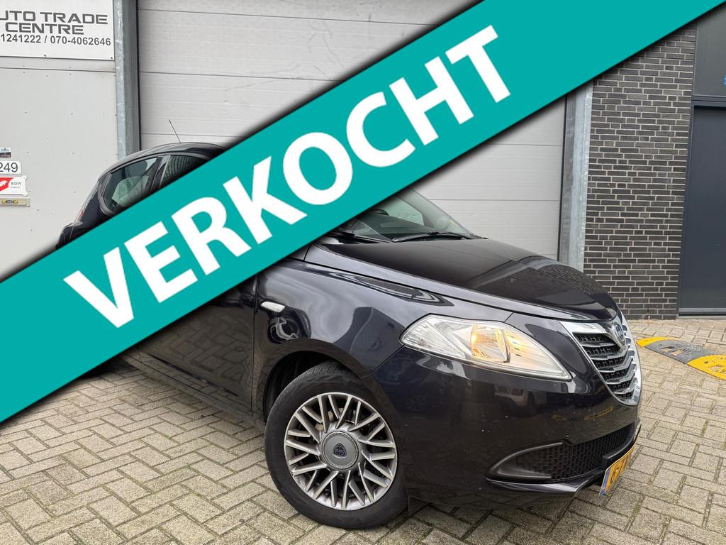 Lancia Ypsilon 0.9 TwinAir Silver Plus [Airco|LM velgen|Elek, Voorwielaandrijving, Euro 5, Gebruikt, Start-stop-systeem
