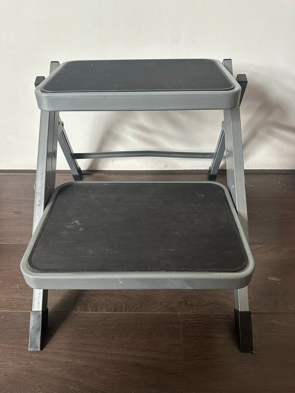Stevige opvouwbare camper/ caravan trap (150 kg), Ophalen, Zo goed als nieuw