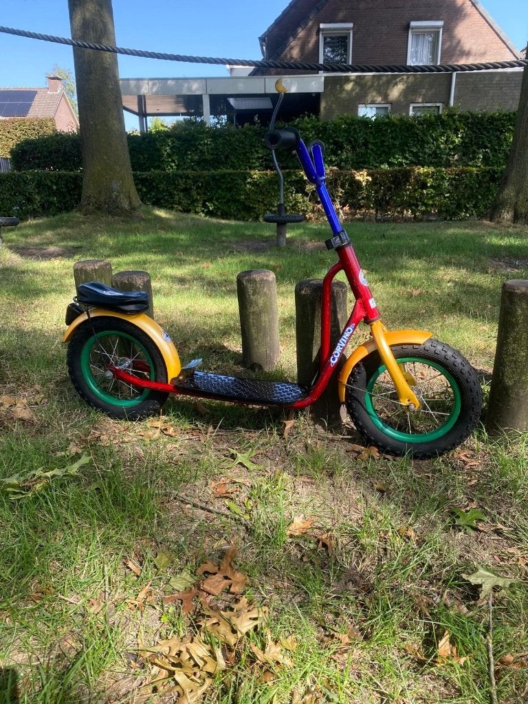 Corvino Loopfiets/Step - Rood/Geel/Blauw, Ophalen, Gebruikt