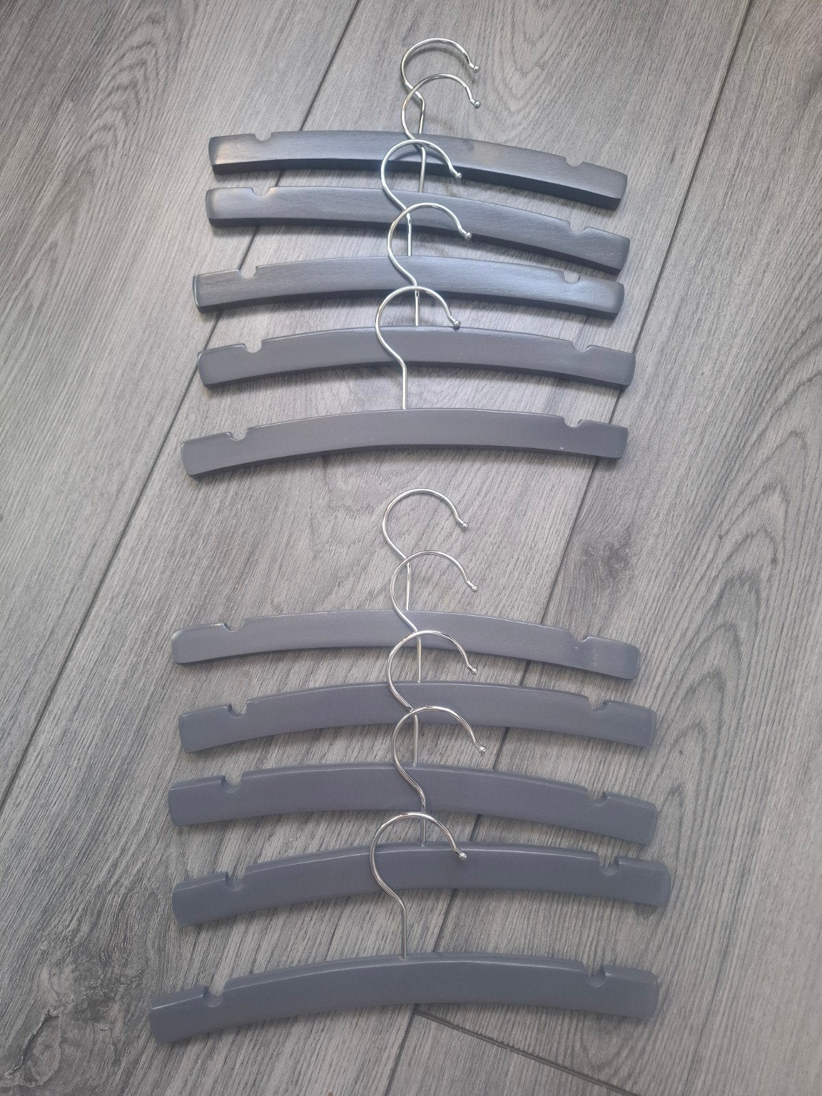 Set van 10 grijze baby kledinghangers, Ophalen, Gebruikt, Hout, Kinderen