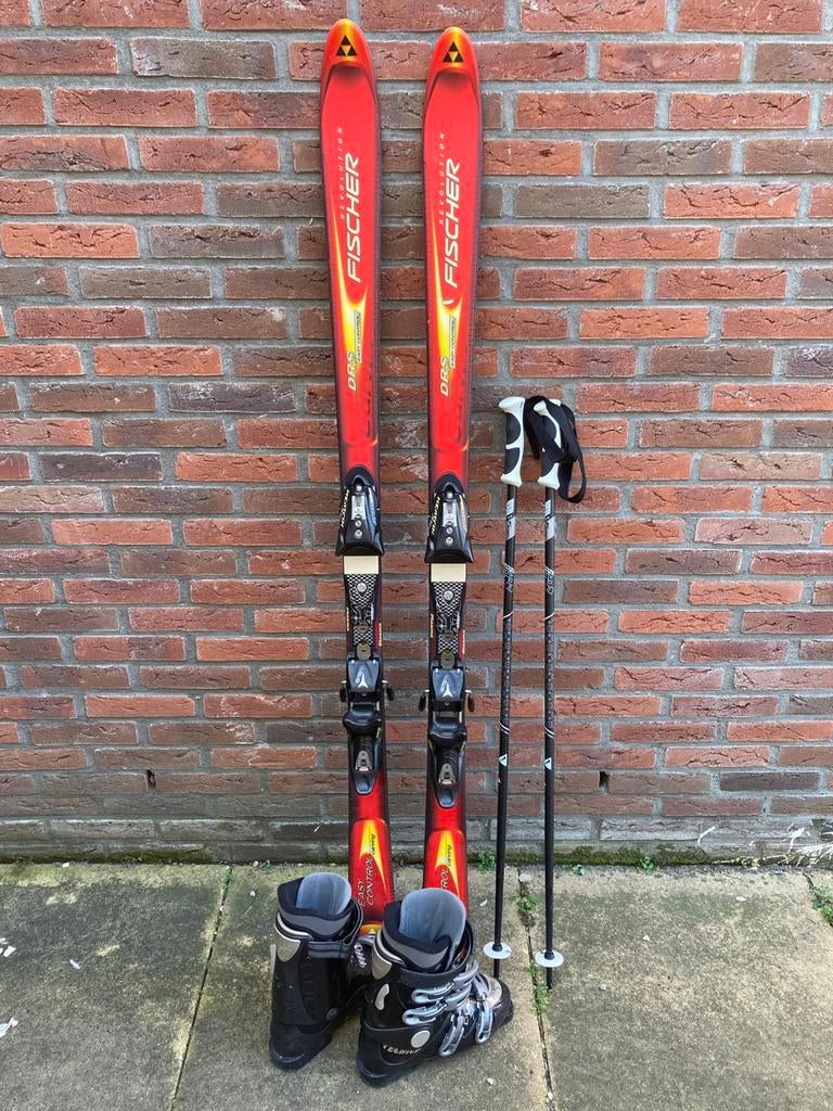 Complete set Fischer carve ski, skischoenen maat 37 compleet, Sport en Fitness, Ophalen, 140 tot 160 cm, Fischer, Zo goed als nieuw