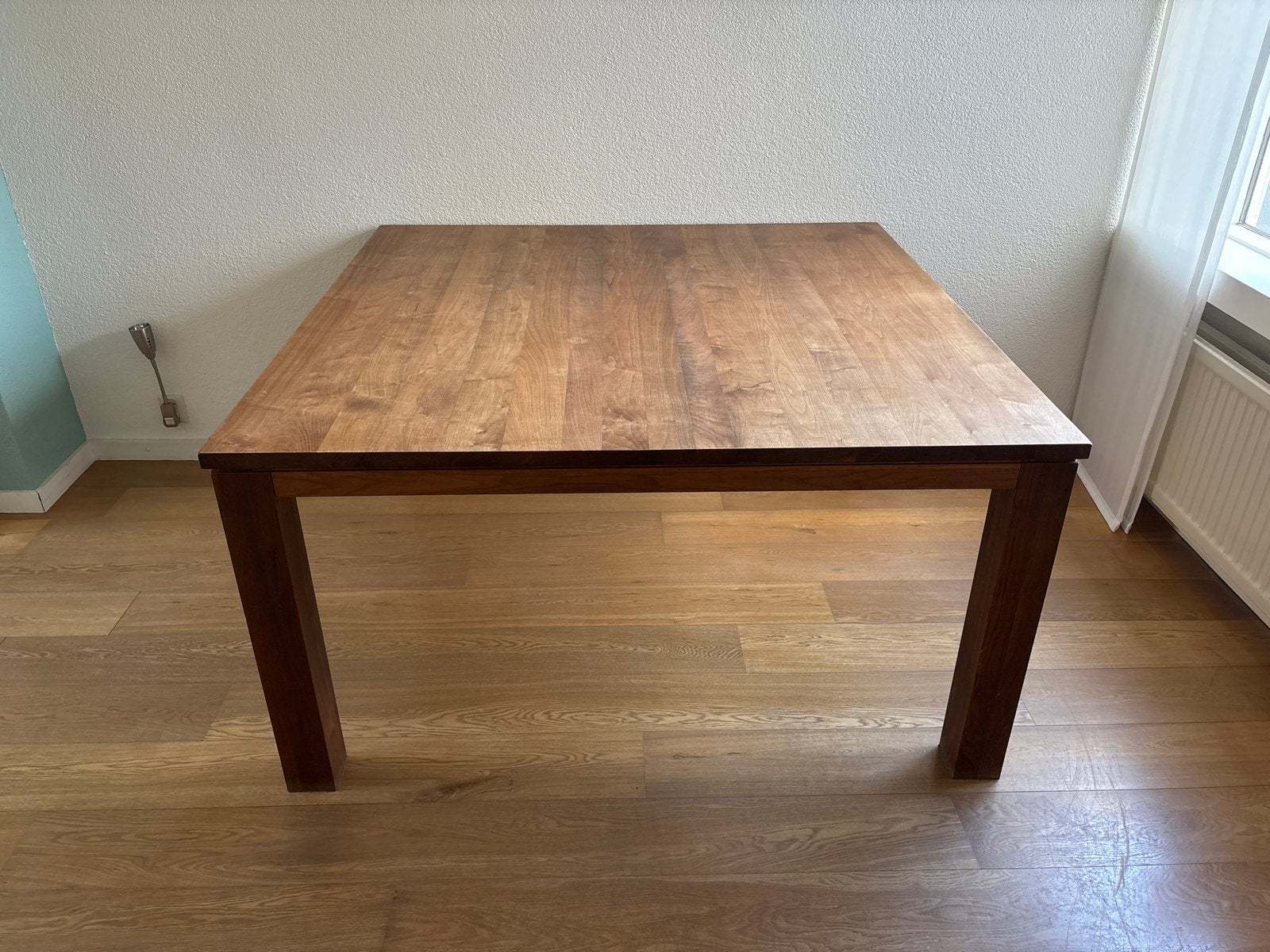 Teakhouten eettafel 150x150 cm, hoogte 80 cm, Ophalen, Gebruikt, 150 tot 200 cm, Vijf personen of meer