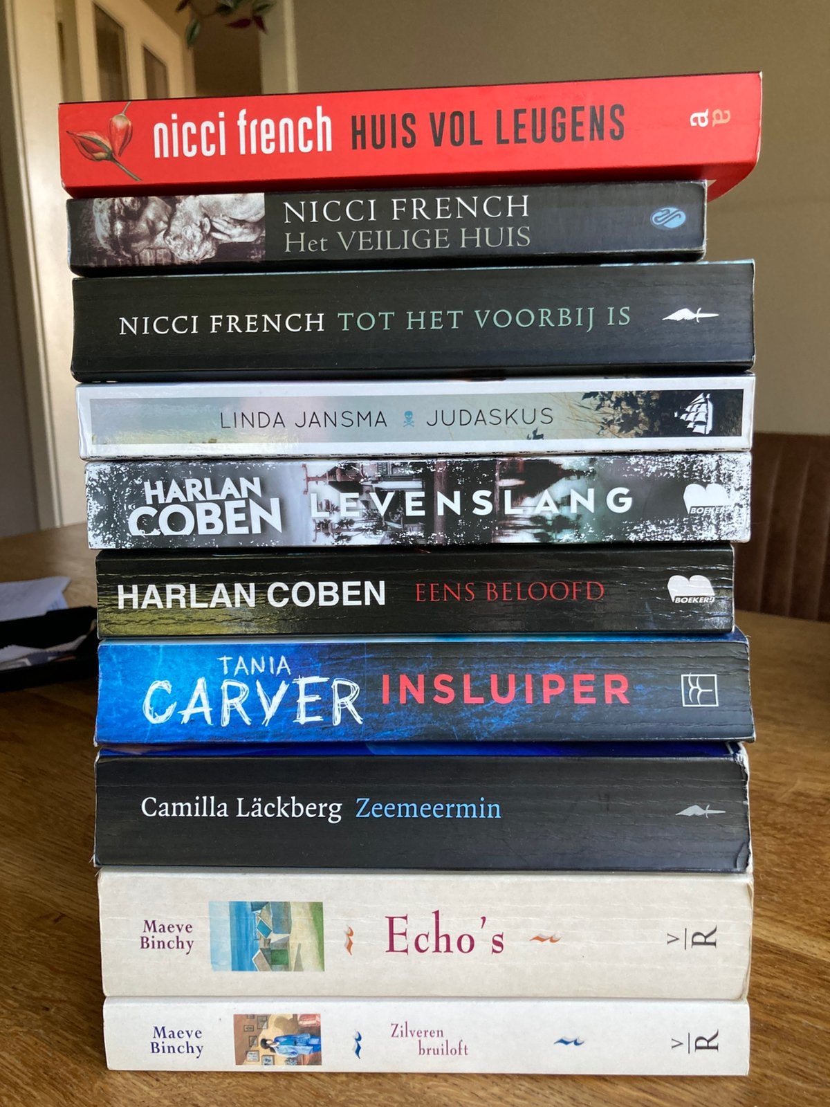 Boeken assorti thrillers en romans, Boeken, Ophalen, Zo goed als nieuw, Overige