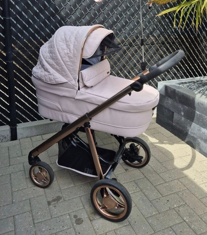 Bebecar Kinderwagen V Pack 3-in-1  roze goud, Kinderen en Baby's, Zo goed als nieuw, Combiwagen, Met autostoeltje, Ophalen