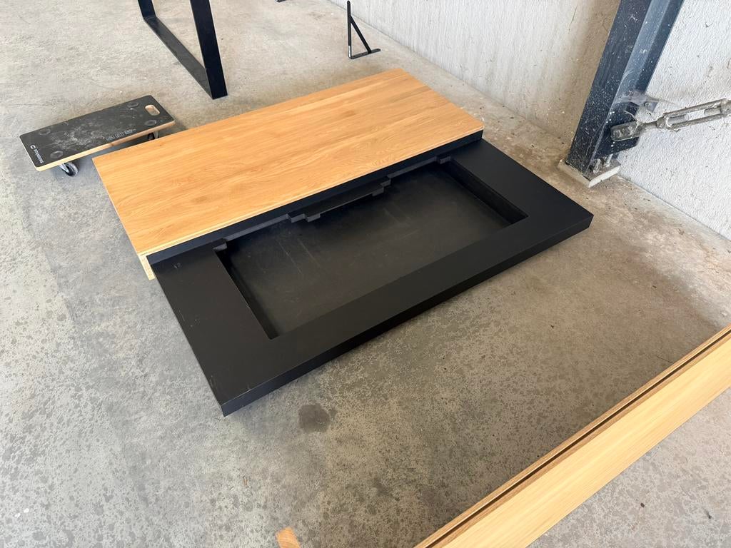 Eikenhouten DJ Tafel met Muurbevestiging, Ophalen, Gebruikt, 100 tot 150 cm, Tot twee personen