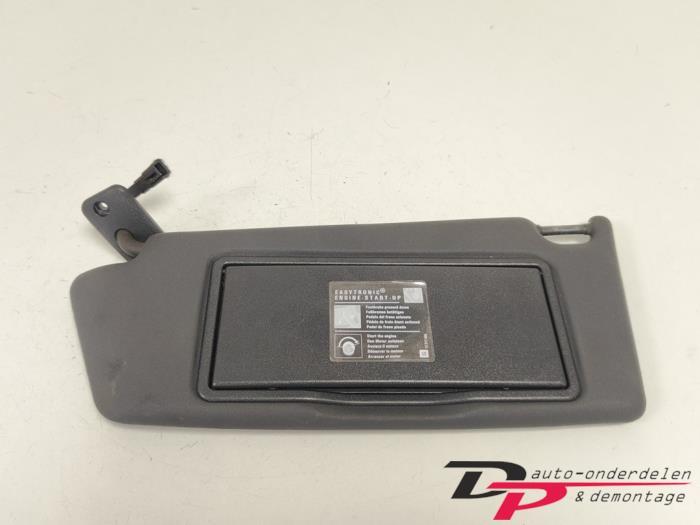 Zonneklep van een Opel Astra, Gebruikt, -, -, Opel