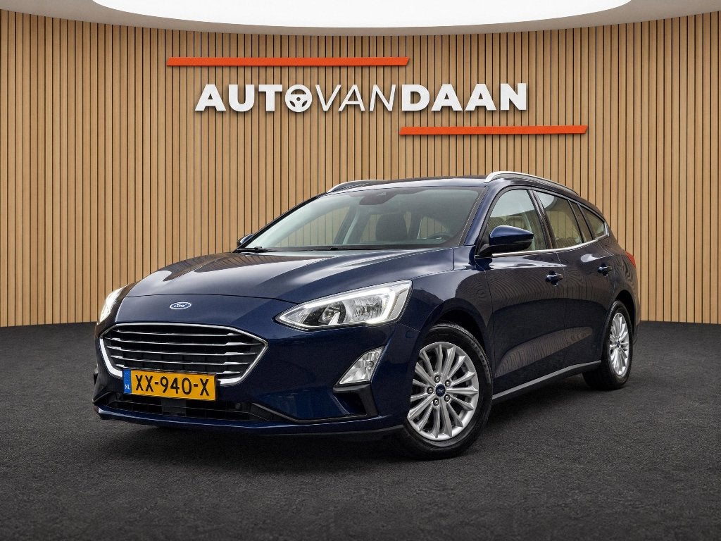 Ford Focus Wagon | CARPLAY | KEYLESS | AUT | PDC | 125pk |, Zwart, 715 kg, Blauw, 3 cilinders