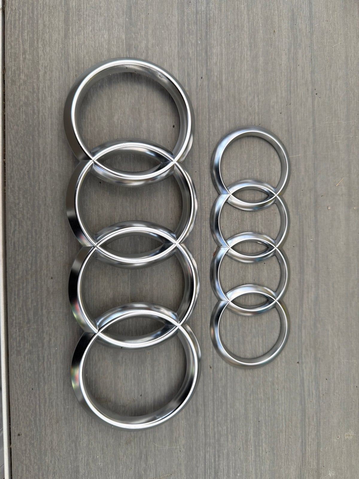 Originel Audi logo emblemen, Ophalen, Nieuw, Audi