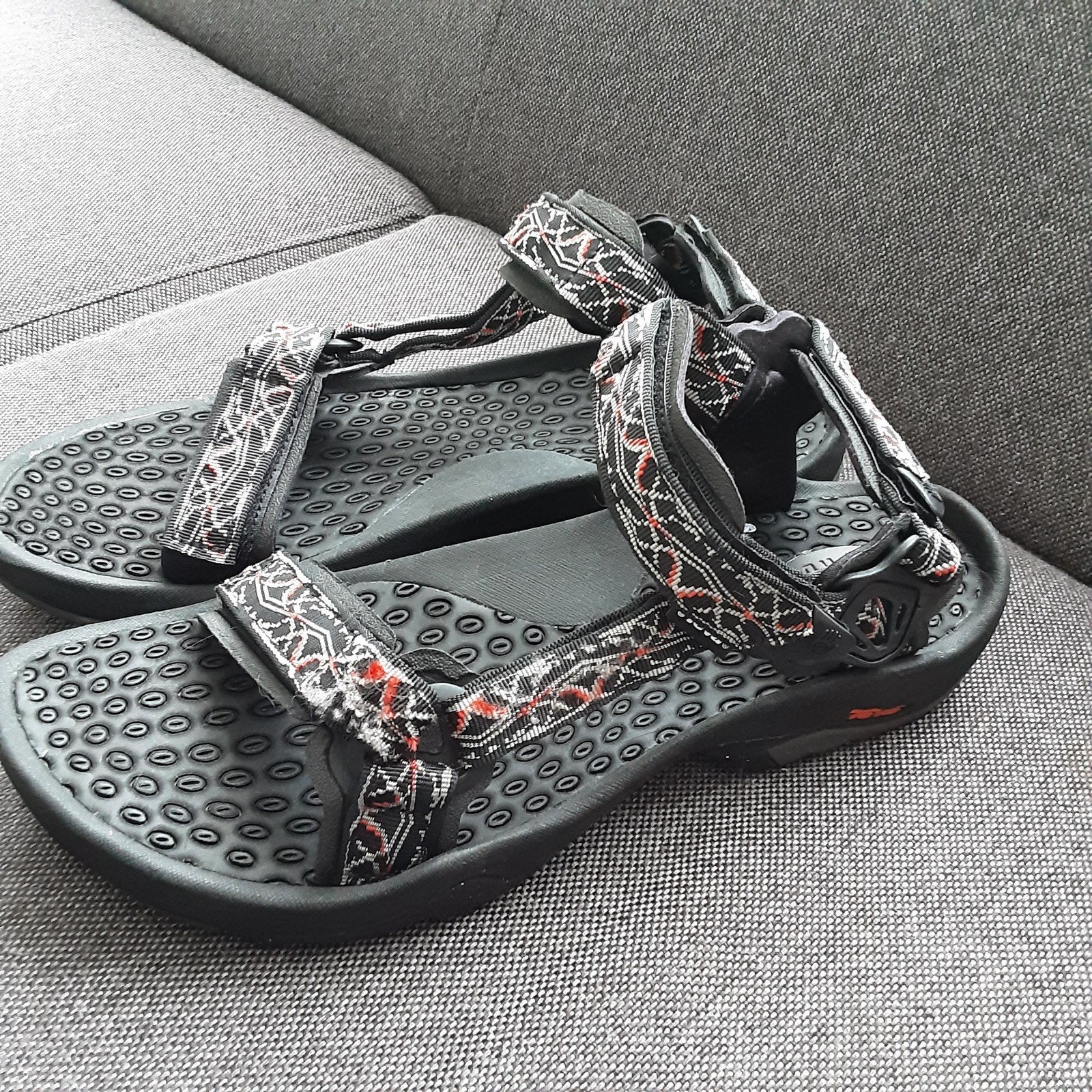 Heren Teva sandalen maat 48,5 - Comfortabel en duurzaam, Zwart, Teva, Gedragen, Ophalen