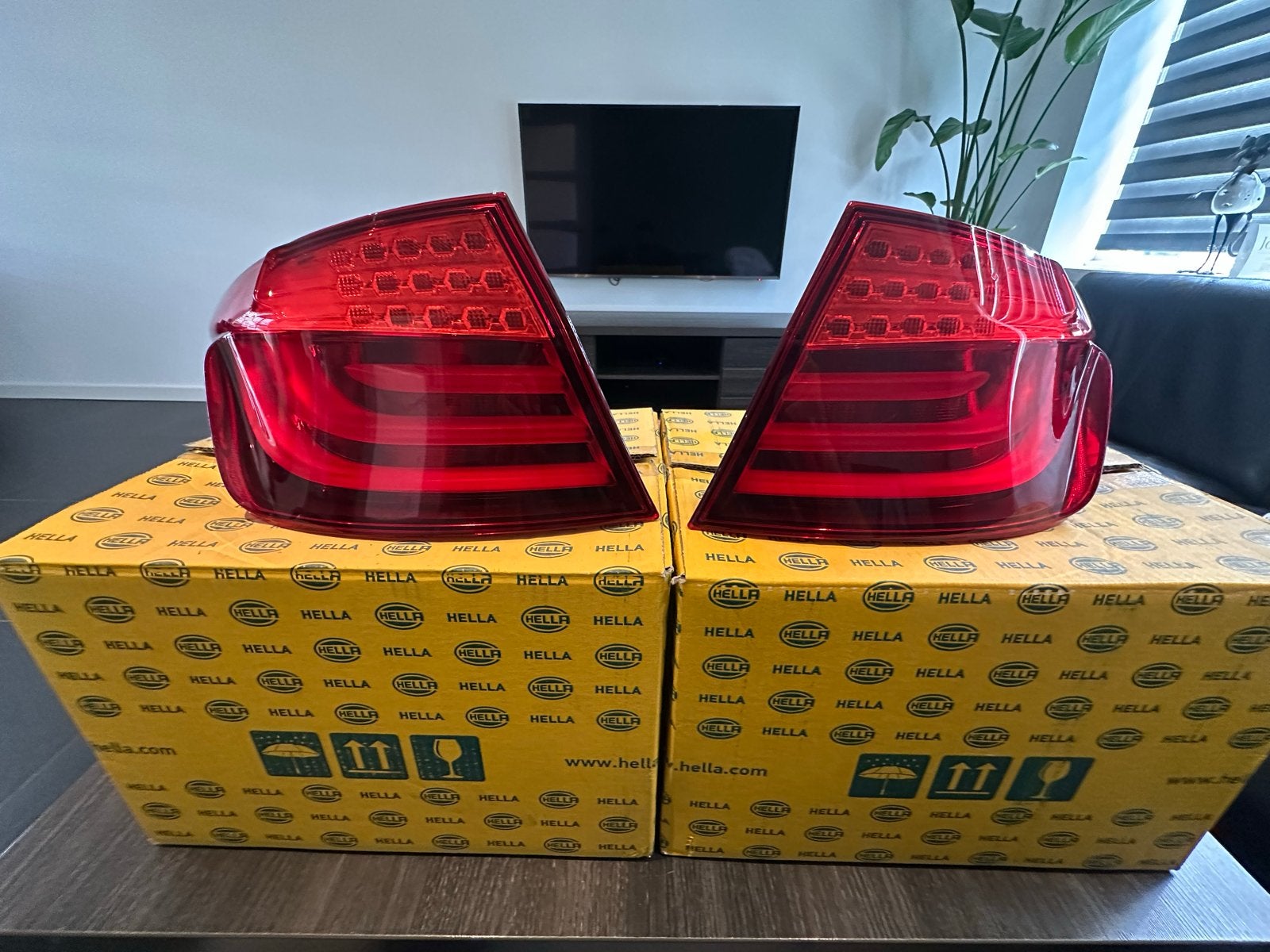 Hella achterlichten BMW F10 Links+Rechts, Ophalen of Verzenden, Gebruikt, BMW