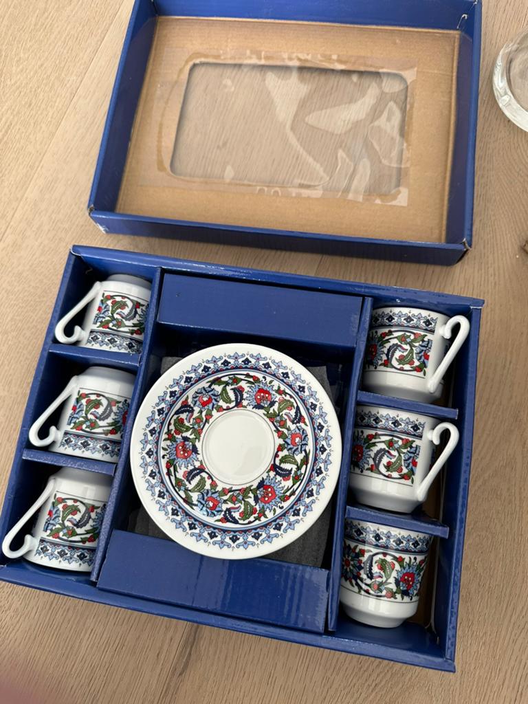 Kütahya Turkse koffiekopjes set 6 stuks porselein, Ophalen of Verzenden, Zo goed als nieuw