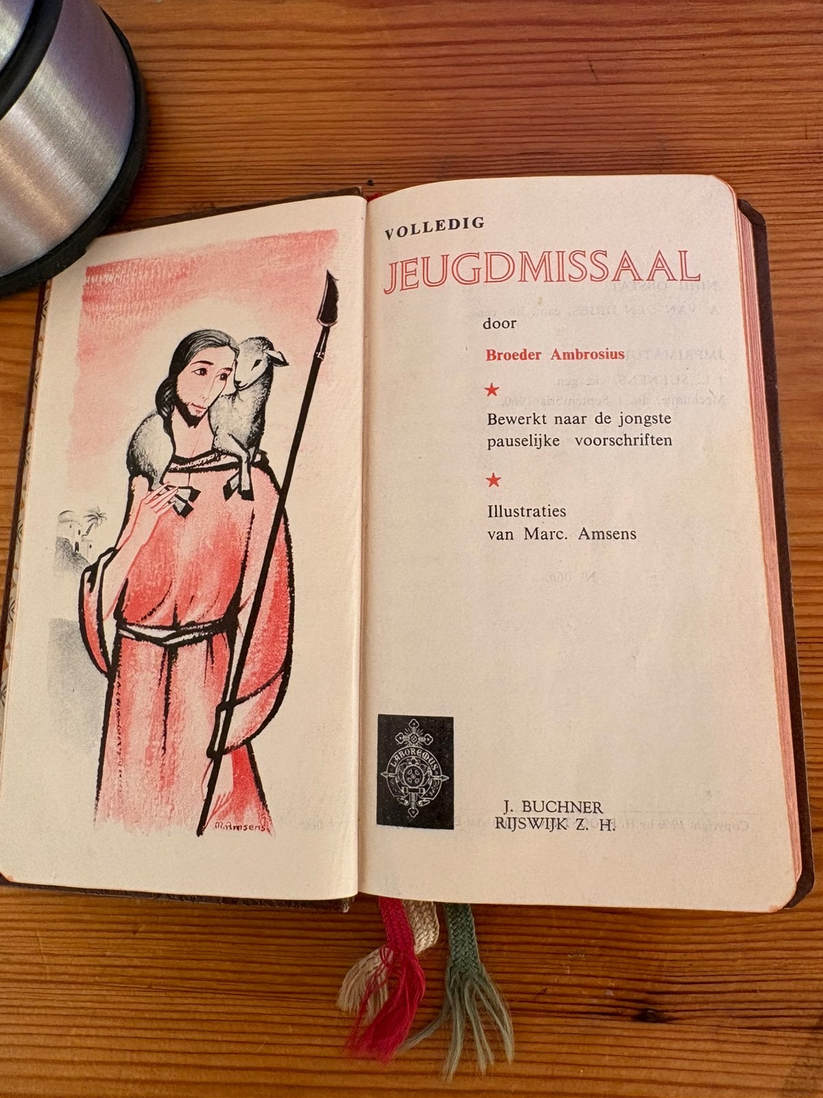 Jeugdmissaal jaren ‘50 Afmeting 15 x 9 cm, Verzamelen, Religie, Ophalen, Zo goed als nieuw