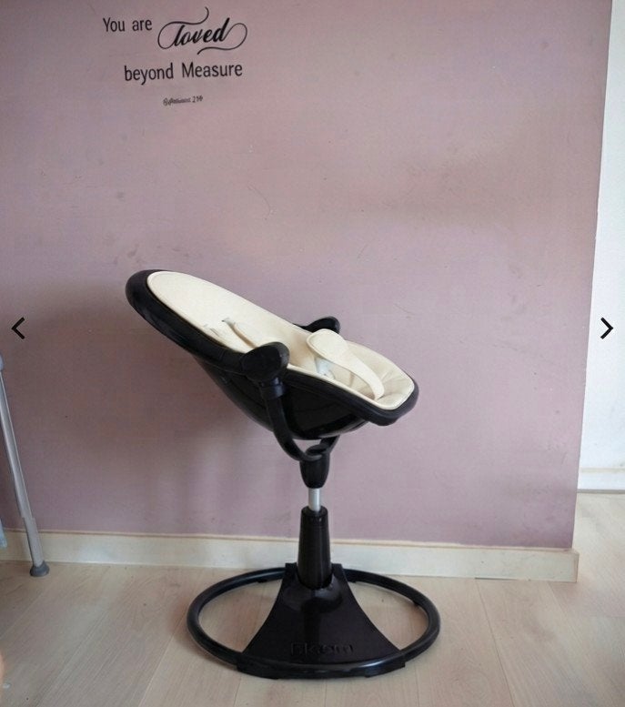 Kinderstoel Bloom Fresco Zwart met Witte inzit zganl, Kinderen en Baby's, Kinderstoelen, Ophalen of Verzenden, Zo goed als nieuw