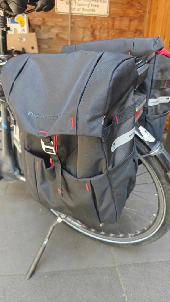 Newlooxs fietstas dubbel 2 mnd oud.., Fietsen en Brommers, Fietsaccessoires | Fietstassen, Ophalen, Zo goed als nieuw, Newlooxs