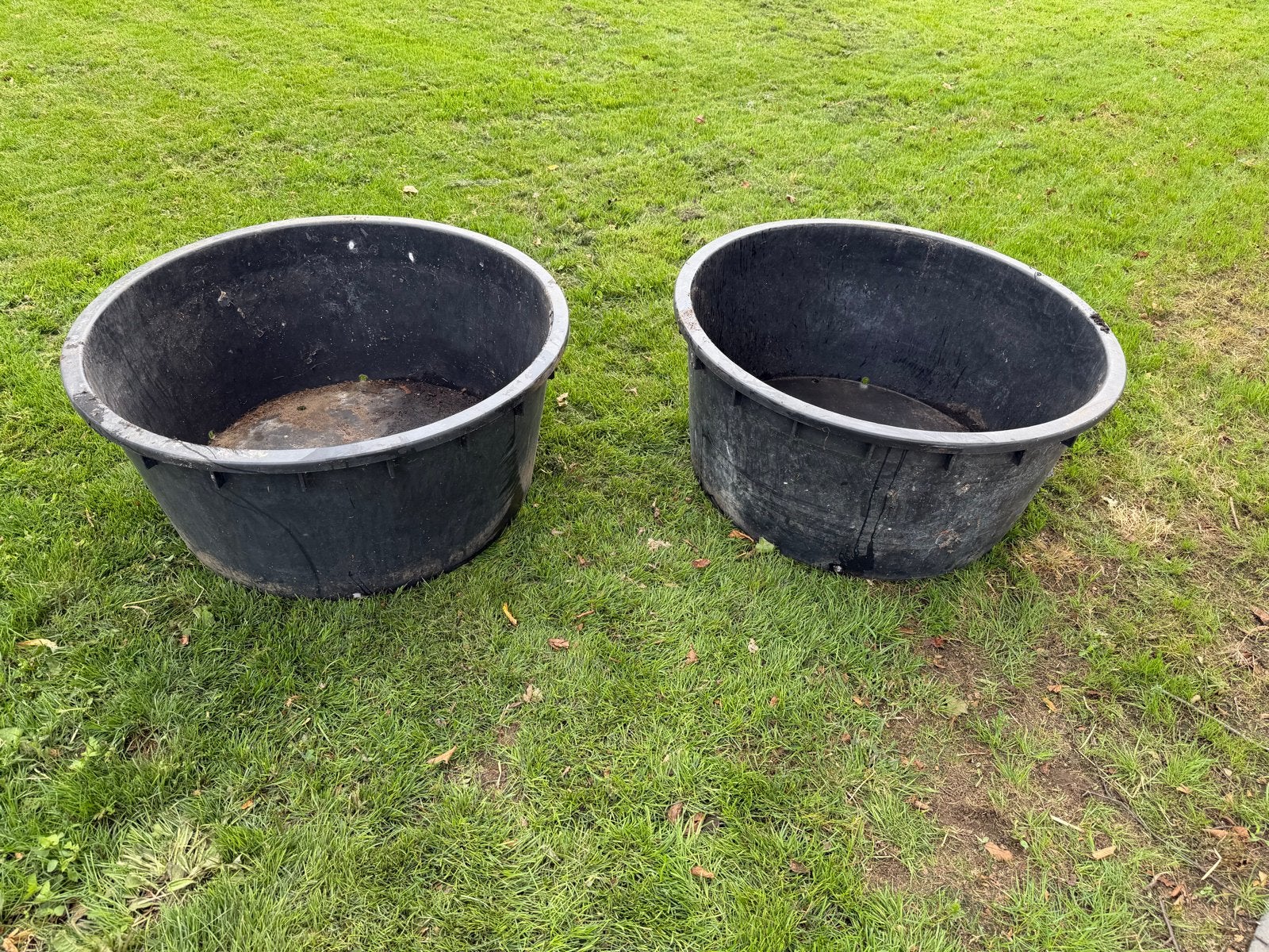 2x Grote plantenbakken/kuipen 240 liter, Ophalen, Kunststof, Gebruikt, 100 cm of meer