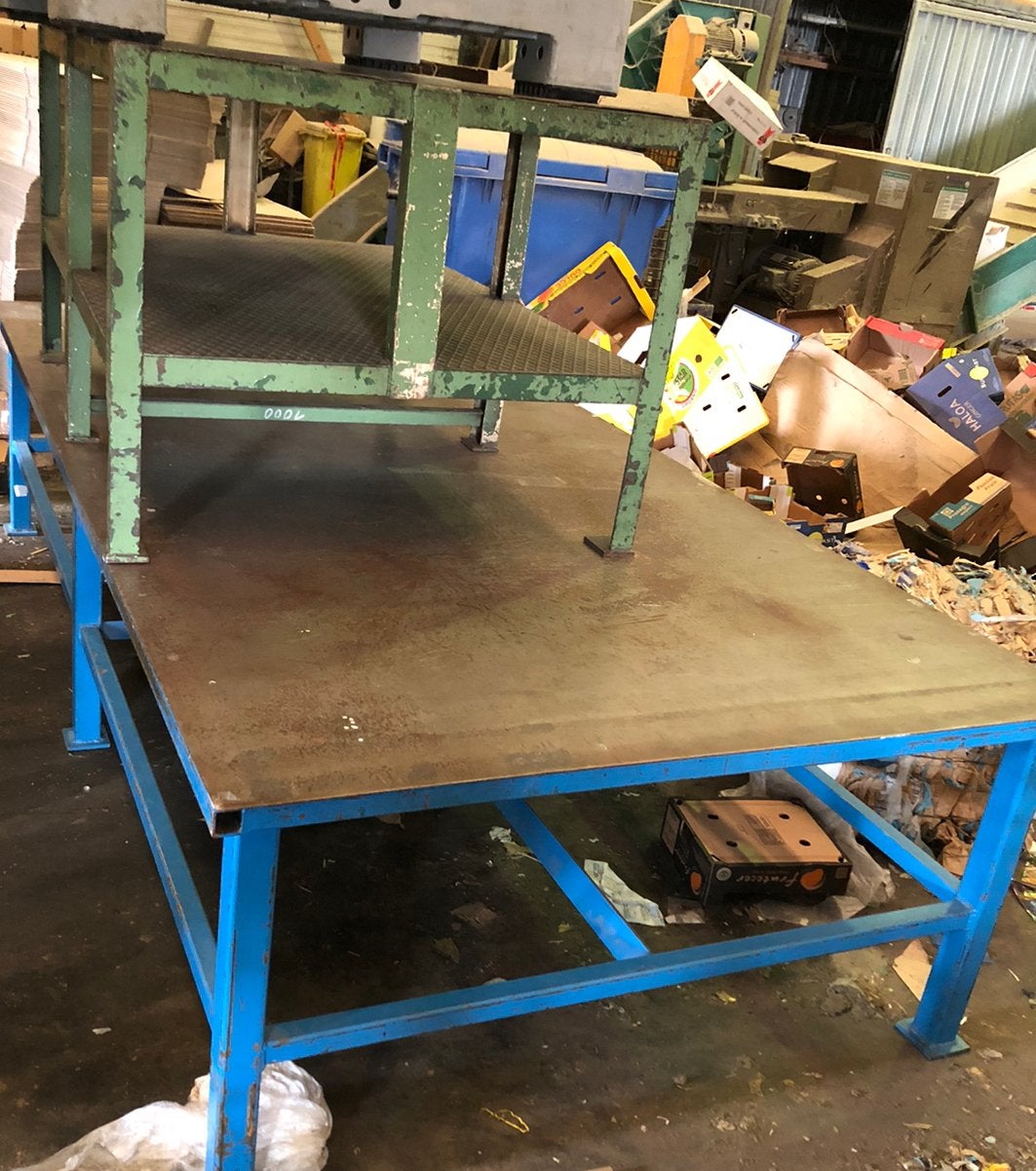 Stalen werktafels / werkbanken (100/150 & 150/300 cm), Ophalen of Verzenden, Gebruikt