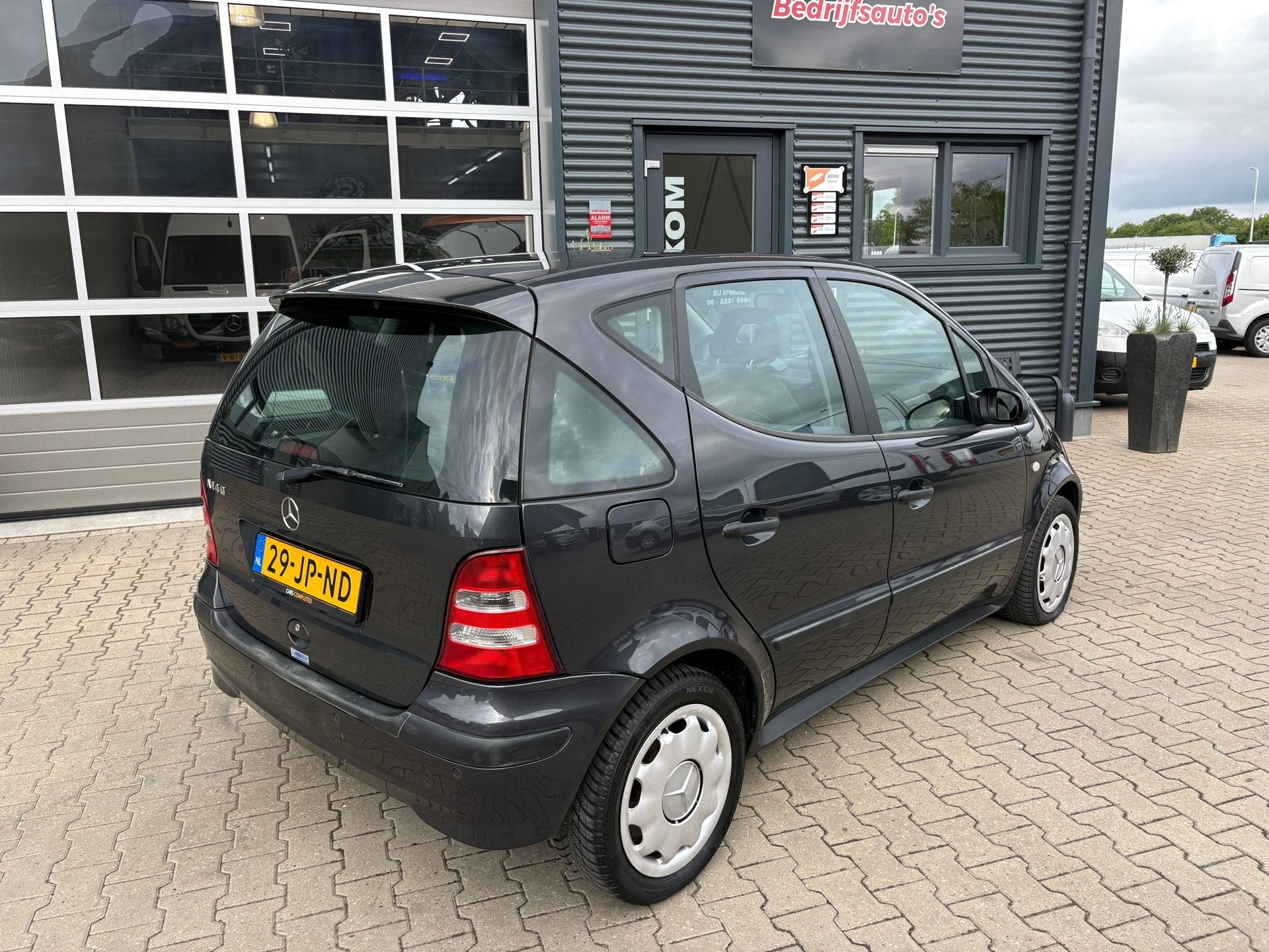 Mercedes-Benz A-klasse 140 Automaat Apk 2027, Auto's, Stof, Zwart, Origineel Nederlands, Bedrijf