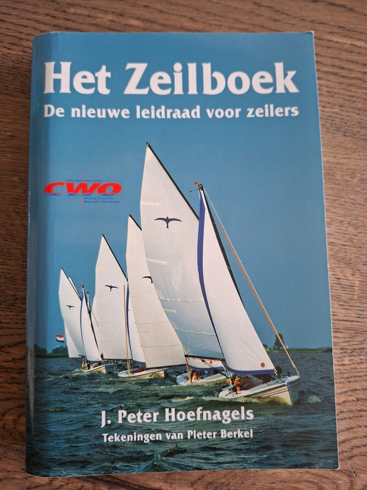 Het Zeilboek, de nieuwe leidraad voor zeilers, Ophalen of Verzenden, Zo goed als nieuw, Europa