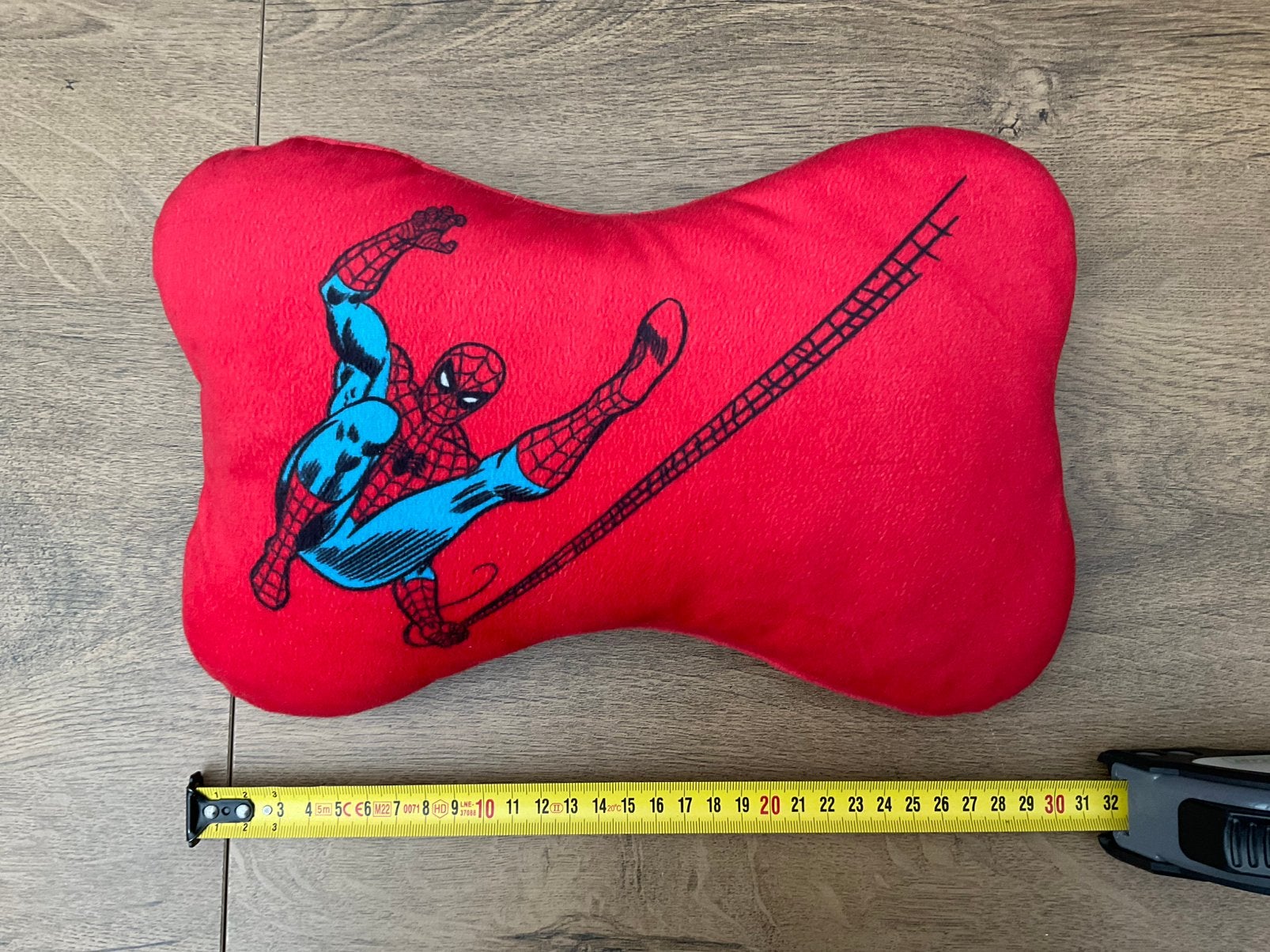 Nieuw zgan Spiderman nekkussen pluche rood, Ophalen, Superheld, Nieuw, Gebruiksvoorwerp