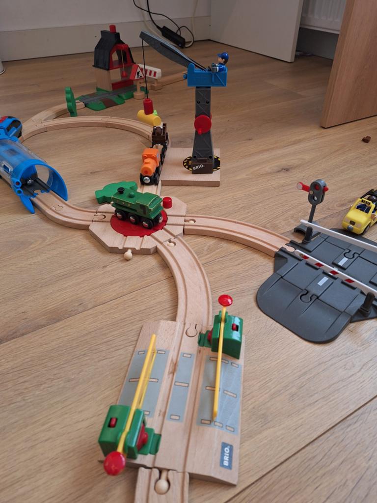 Grote collectie Brio treinbaan en accessoires, Ophalen, Gebruikt, Overige merken