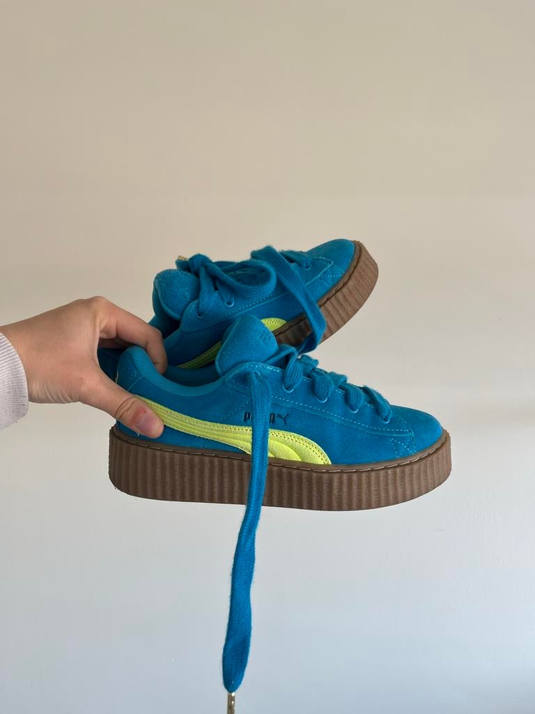 Puma x Fenty Creeper sneakers maat 37 - Zo goed als nieuw, Ophalen of Verzenden, Zo goed als nieuw, Blauw, Sneakers of Gympen