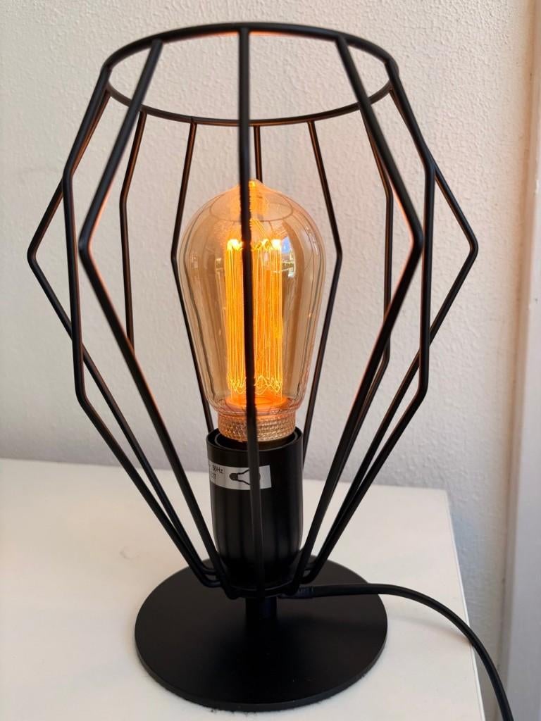 Tafellamp Marnix in mat zwart met lichtbron, Huis en Inrichting, Lampen | Tafellampen, Moderne metalen lamp, Ophalen of Verzenden
