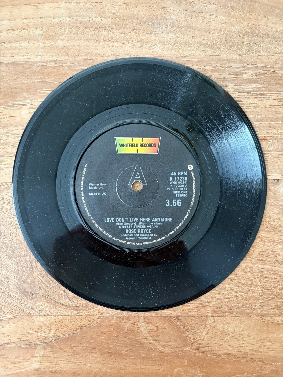 Rose Royce - Love Don't Live Here Anymore (Single) 028, Gebruikt, 7 inch, Ophalen of Verzenden, EP
