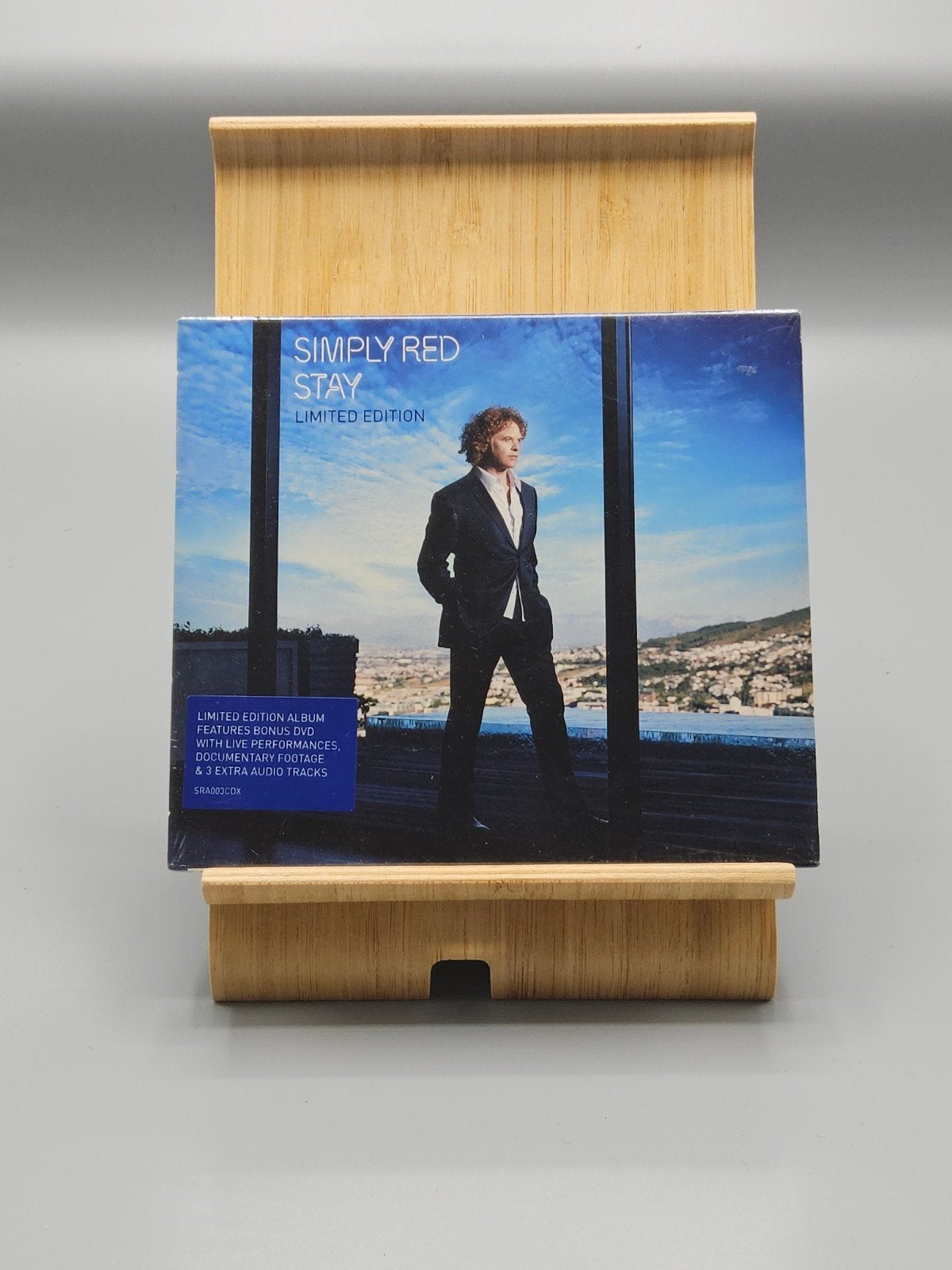 Simply Red - Stay Limited Edition CD + Bonus DVD (Nieuw), Ophalen of Verzenden, Nieuw in verpakking