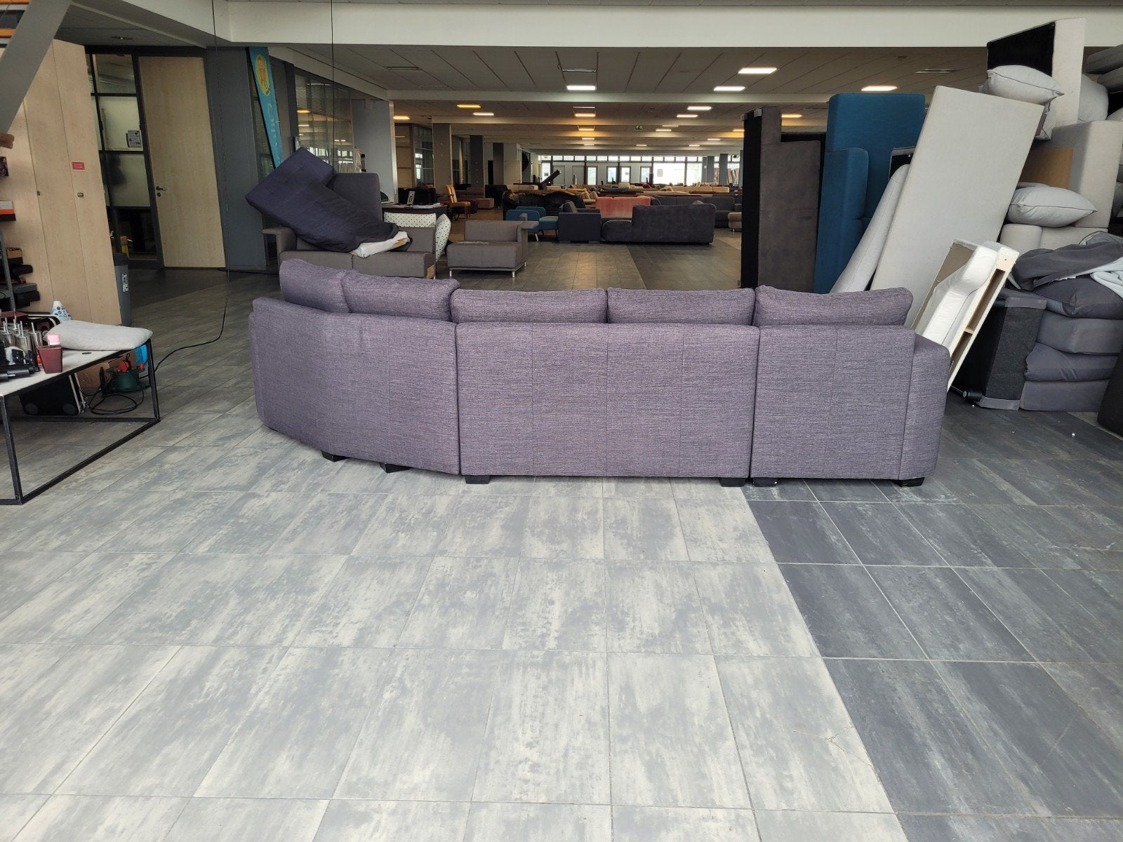 Foto 8 van ✅️️️️ GEREINIGD donkergrijze U-bank 145x330x150 | BEZORGEN
