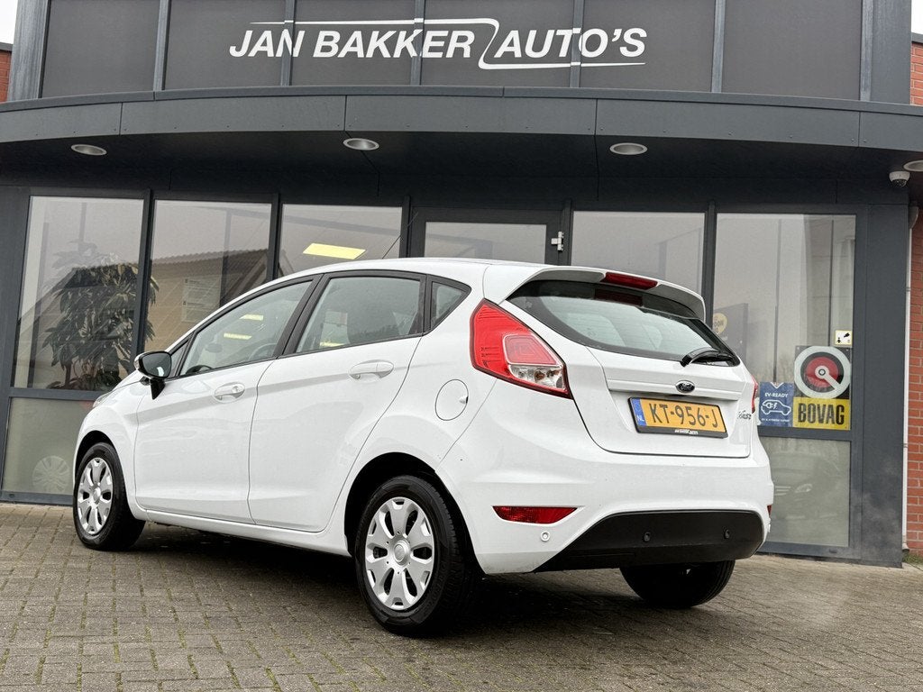 Ford Fiesta 1.5 TDCi Style Ultimate Lease Edition Cruise PDC, Auto's, Voorwielaandrijving, 12 maanden, Stof, Gebruikt