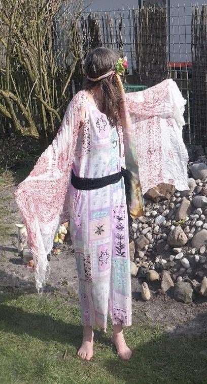 Leuk compleet hippie dames outfit mt L - Carnaval, Kleding | Dames, Carnaval, ., Maat 42/44 (L), Ophalen of Verzenden