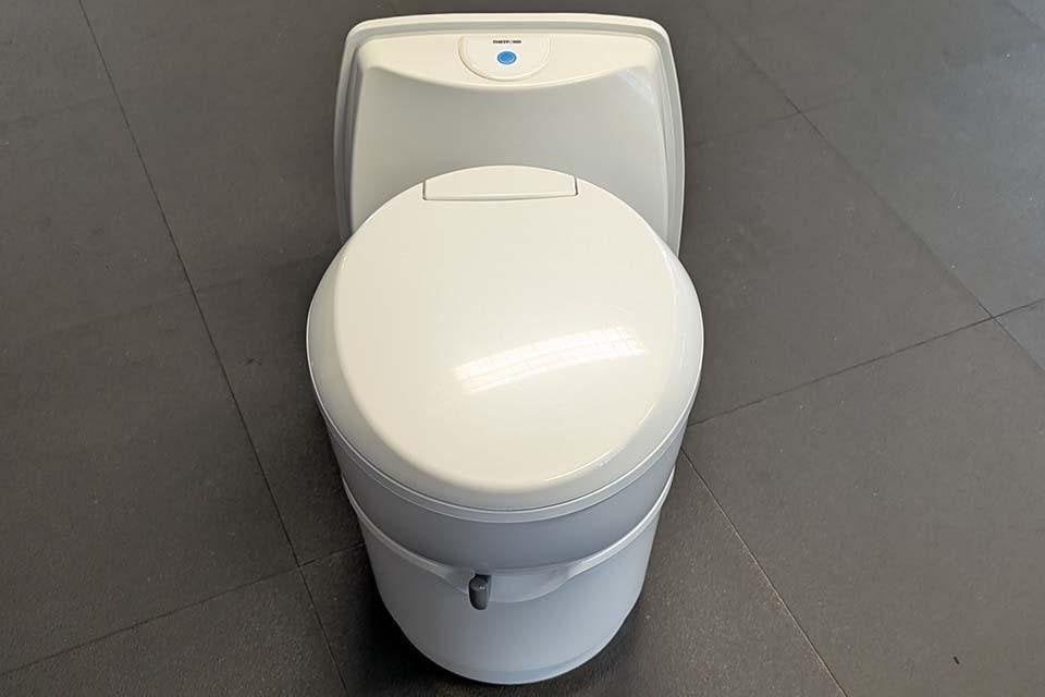 Thetford Cassette Toilet C220 Serie, Ophalen, Gebruikt