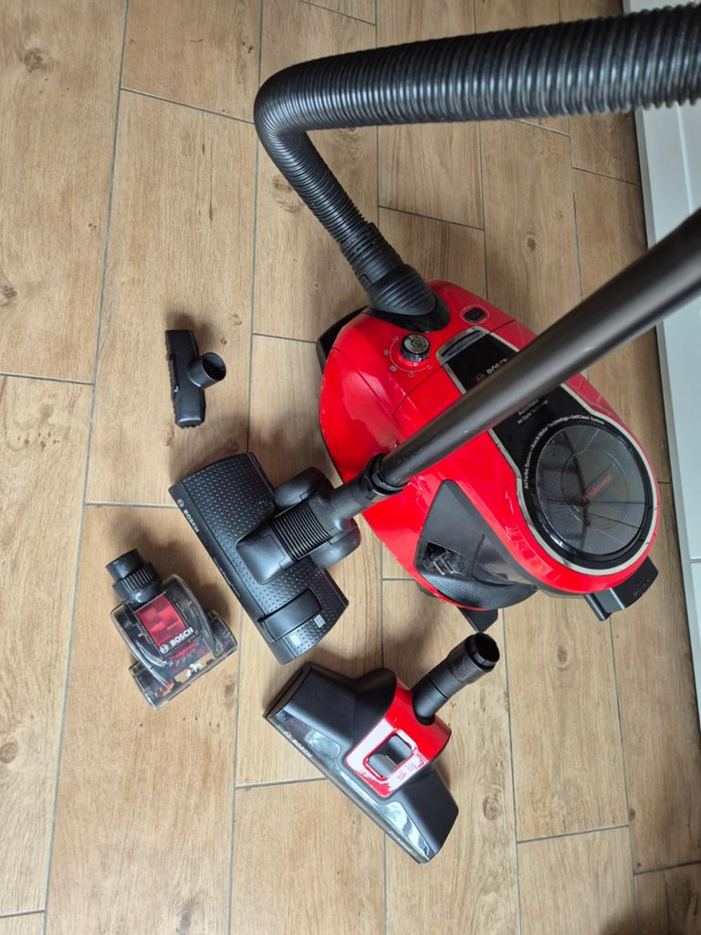 Bosch Serie 8 Automatic Stofzuiger - Zo goed als nieuw, Witgoed en Apparatuur, Stofzuigers, Ophalen, Bosch, Zo goed als nieuw