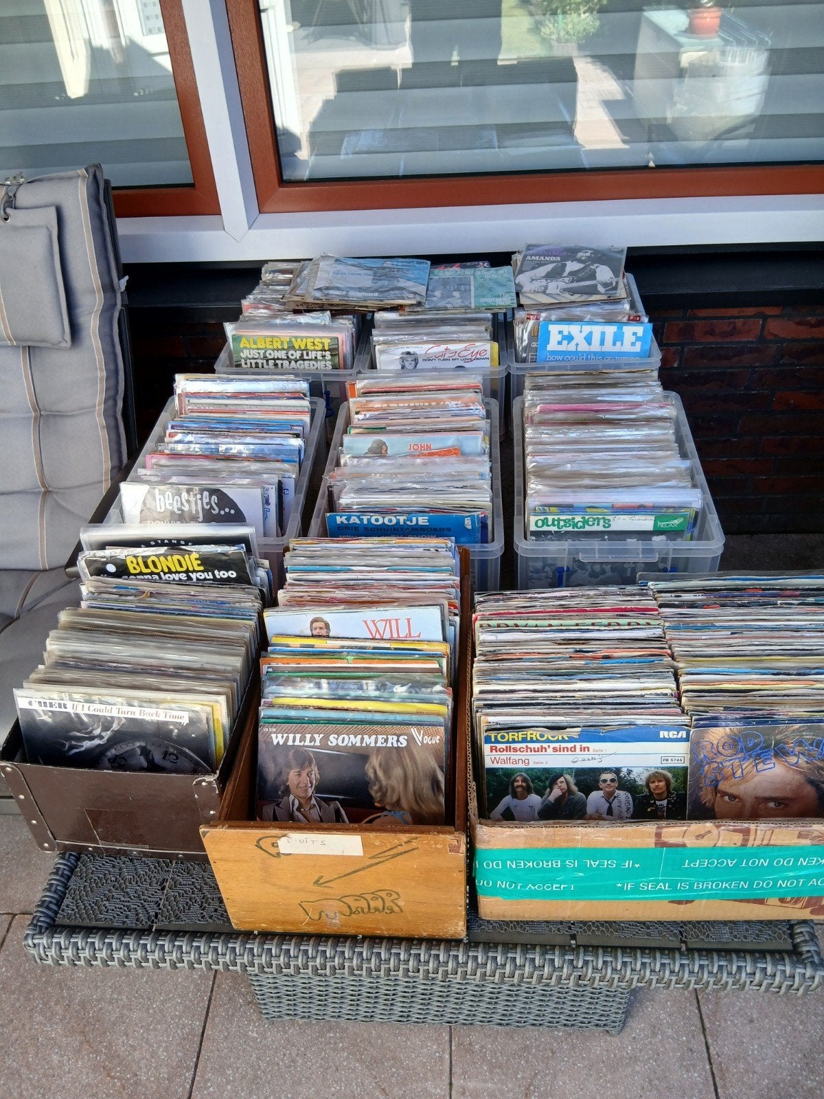 Vinyl singles alles in een koop, Ophalen