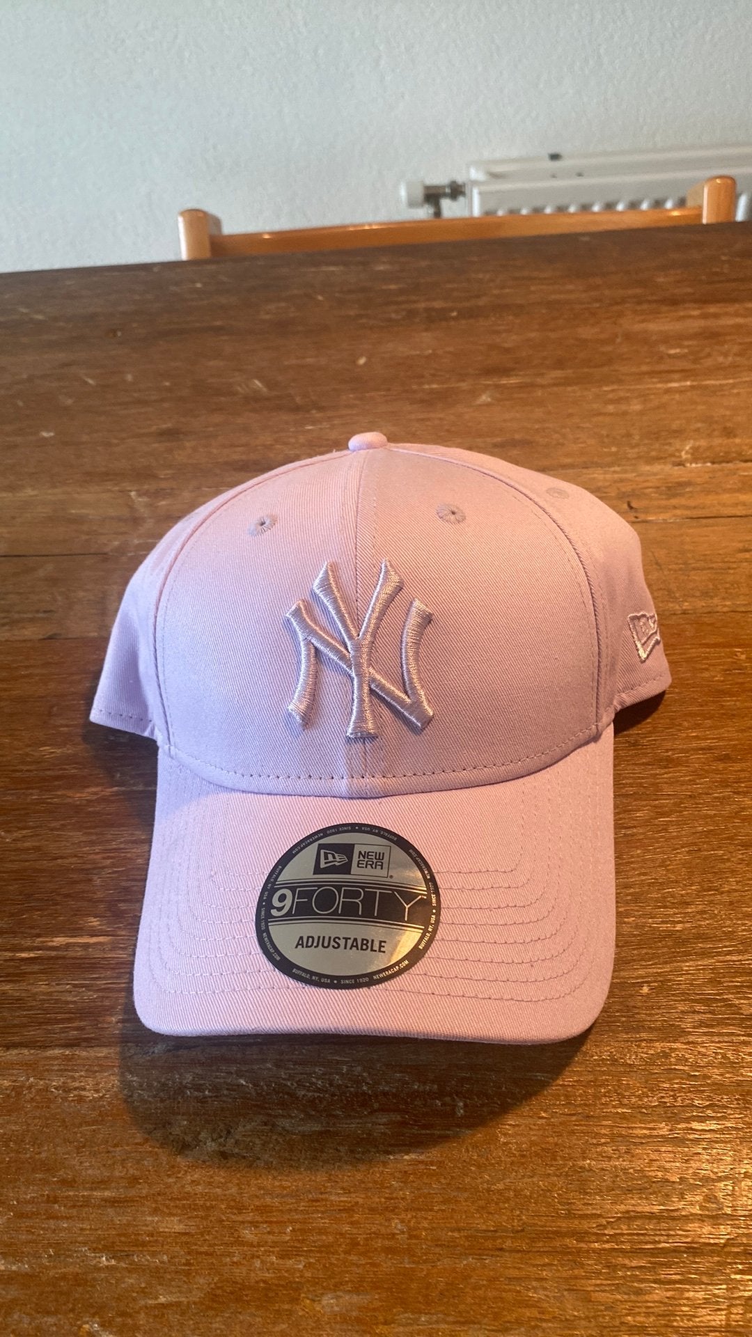 New era cap kleur lila New York, Ophalen of Verzenden, Zo goed als nieuw